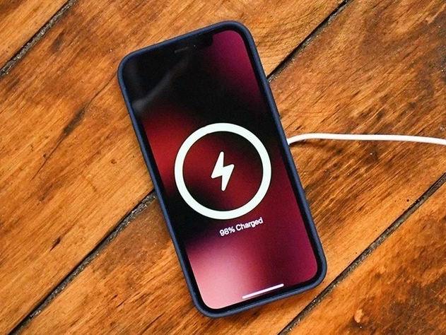 新和苹果手机维修分享iPhone 12可以随便充电吗 
